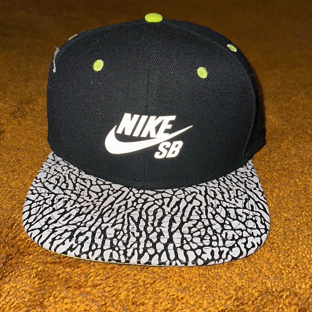 Nike SnapBack hat